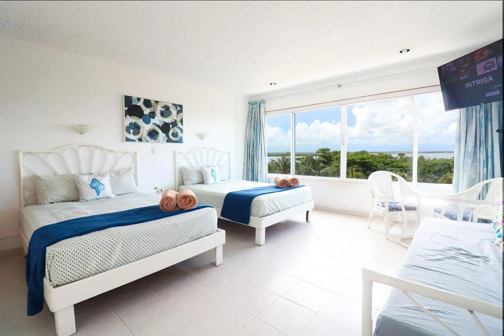 Condo With Lagoon View And Beach Access Cancún 0*,  México